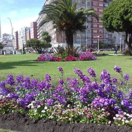 Apartamento Departamento En Plaza Colon, 200 Mts De La Playa Mar del Plata Exterior foto