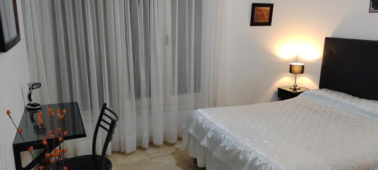 Apartamento Departamento En Plaza Colon, 200 Mts De La Playa Mar del Plata Exterior foto